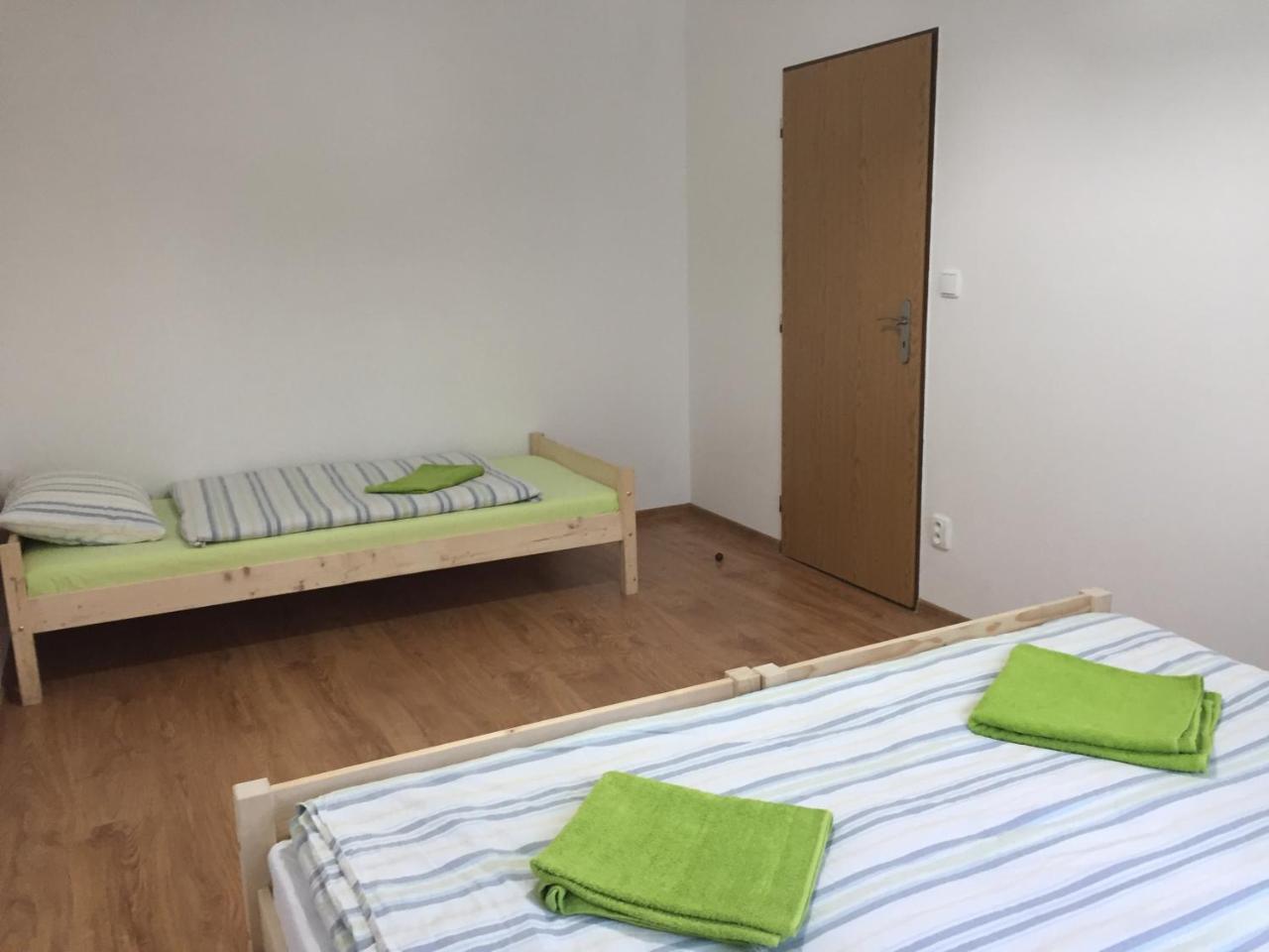 Best Apartments Teplice Eksteriør billede